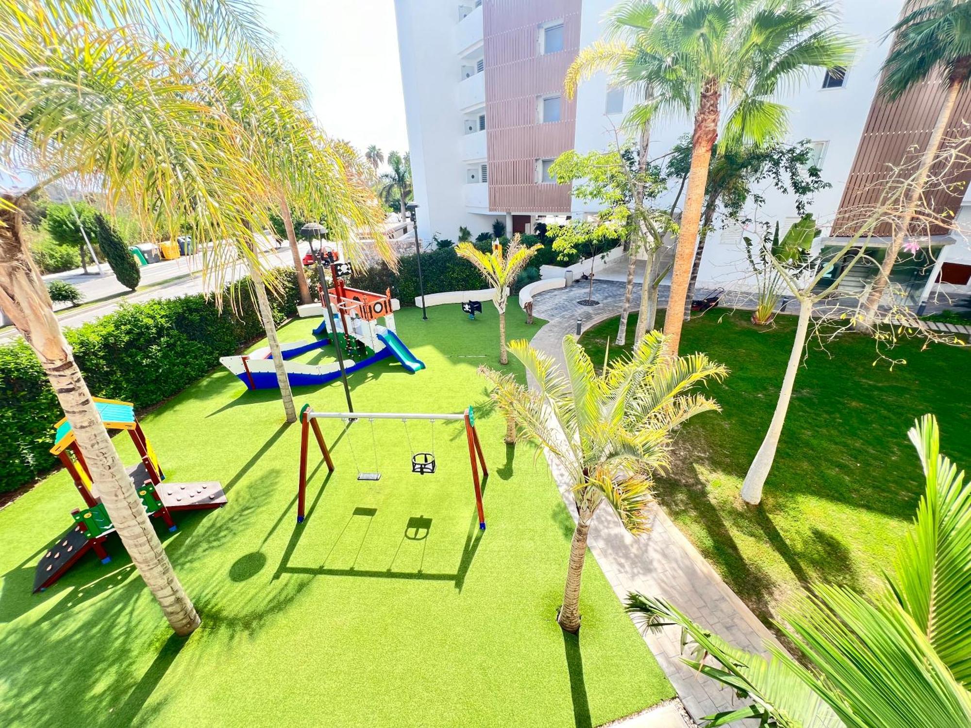 PUSHE Playa Granada Beach&Golf 4 Motril Bagian luar foto